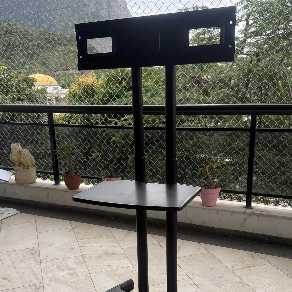 Suporte Televisão Elgin Para Escritório ou Loja
