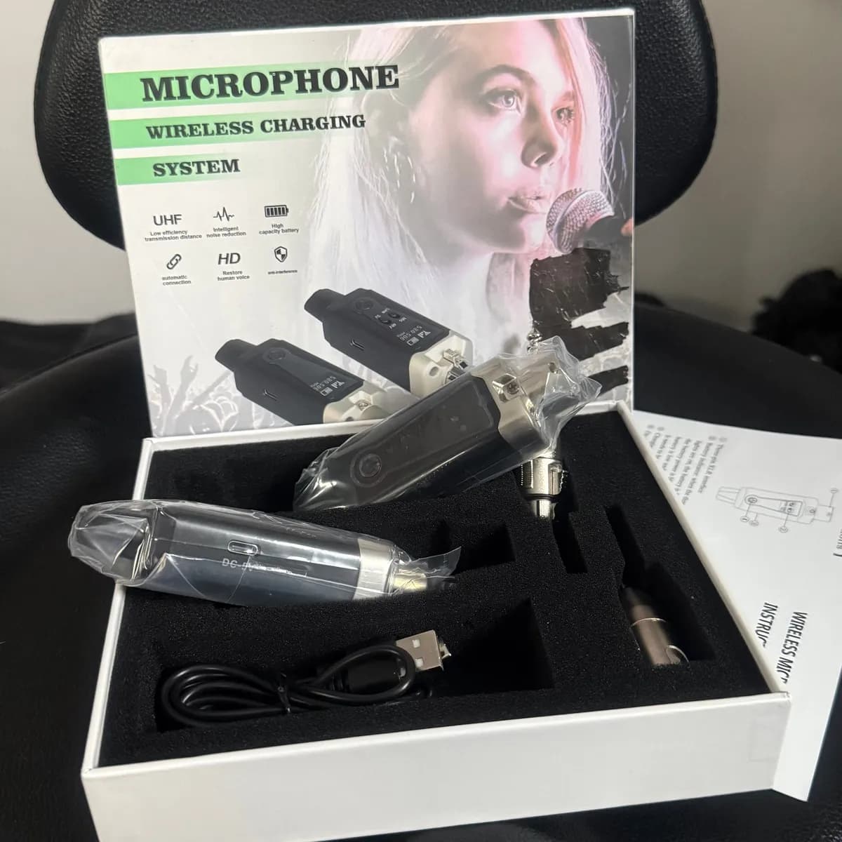 Sistema Genérico UHF P/Microfone Wireless no Palco