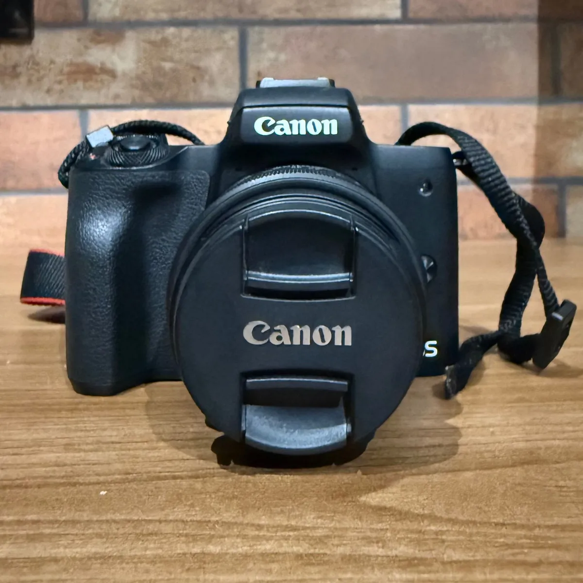 Canon M50 MKII com Muitos Acessórios!!